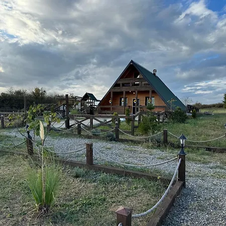 Vikendica U Blizini Beograda - A Frame Semesterbostad Veliki Borak