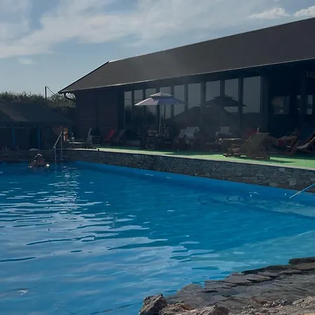 Vikendica Sa Bazenom U Blizini Beograda *